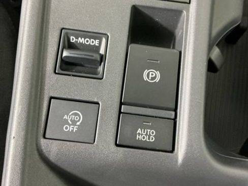 New 2026 Nissan Sentra SV w/ SV Convenience Package FWD image 15