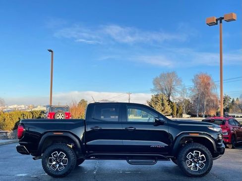 Used 2024 GMC Canyon AT4X AWD/4WD image 2