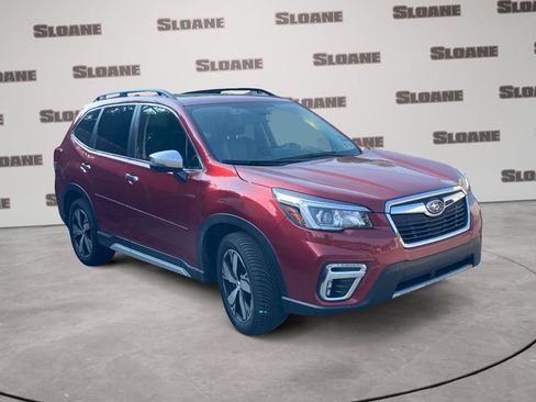 Used 2019 Subaru Forester Touring AWD/4WD image 2