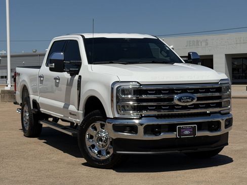 Used 2025 Ford F250 Lariat w/ Chrome Package AWD/4WD image 2
