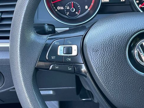 Used 2018 Volkswagen Atlas Launch Edition image 39