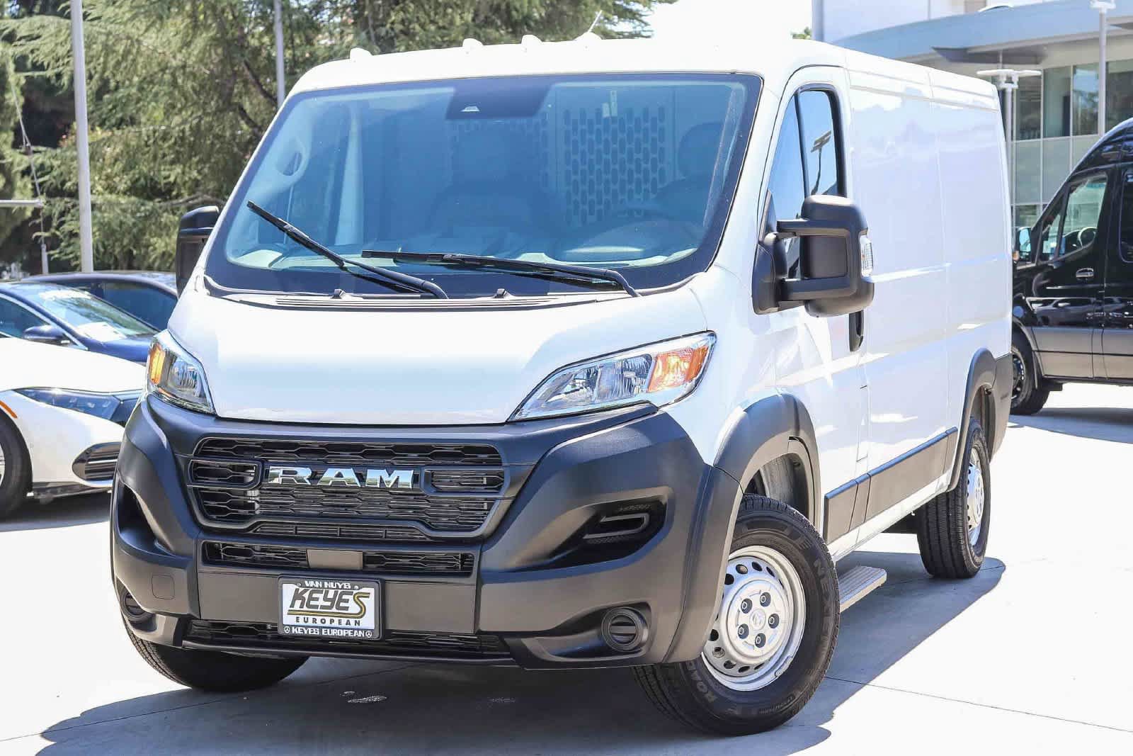 Used 2026 RAM ProMaster 2500 FWD image 1