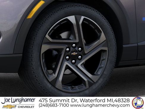 New 2026 Chevrolet Equinox EV LT image 9