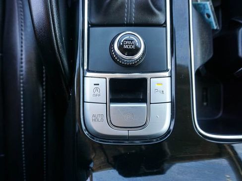 Used 2025 Kia Telluride S FWD image 22