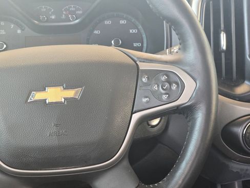 Used 2022 Chevrolet Colorado Z71 RWD image 48