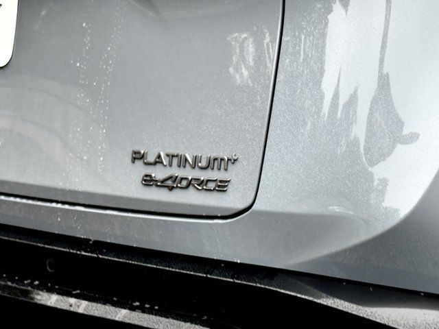 Used 2023 Nissan Ariya AWD/4WD image 24