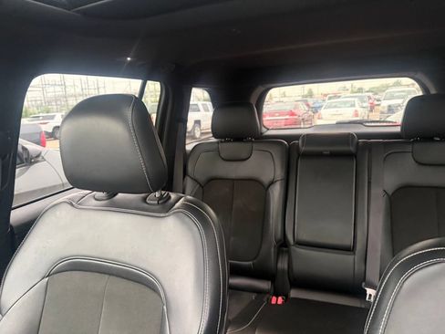 Used 2023 Jeep Grand Cherokee Altitude AWD/4WD image 14