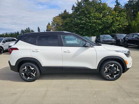 New 2026 Kia Seltos S image 4