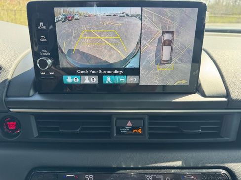 Certified 2025 Honda Pilot Elite image 26