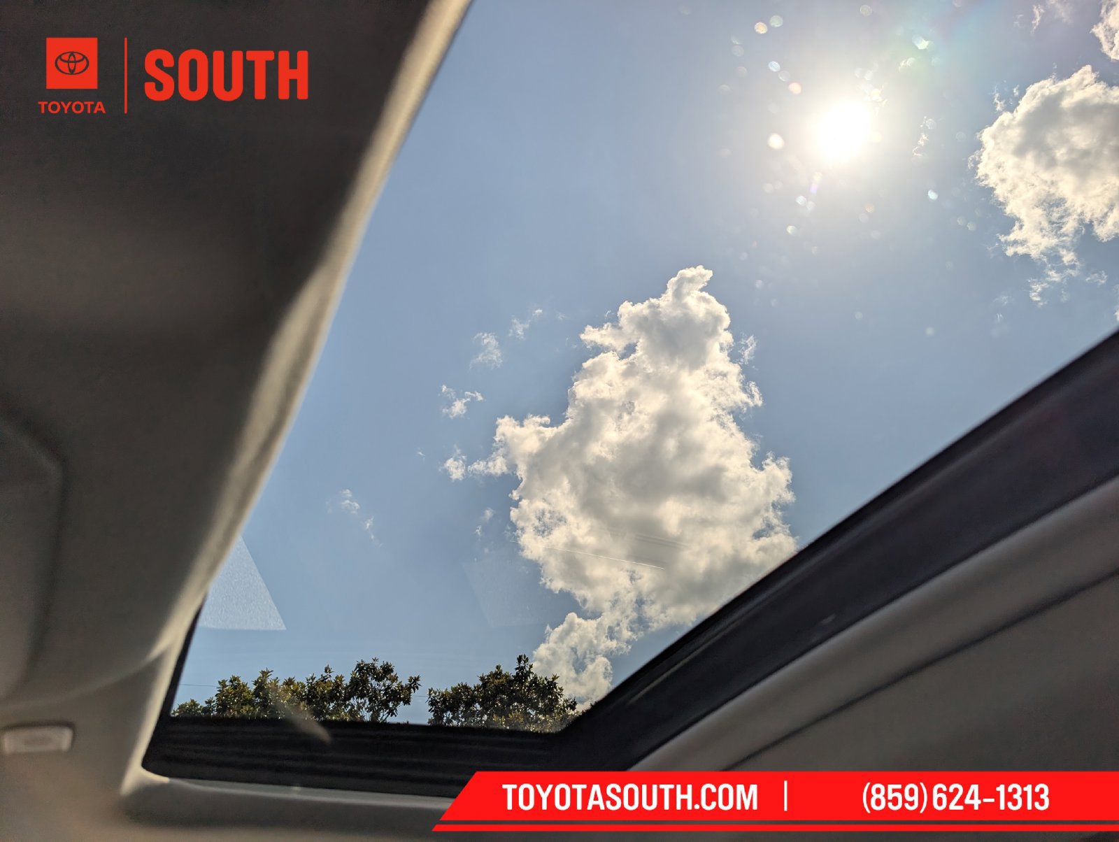 Used 2025 Toyota Highlander XLE AWD/4WD image 29