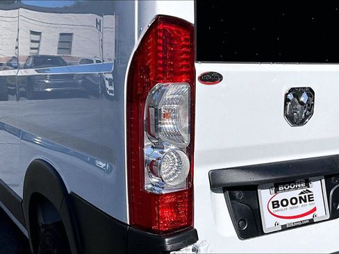 Used 2025 RAM ProMaster 1500 w/ Safety Group FWD image 29