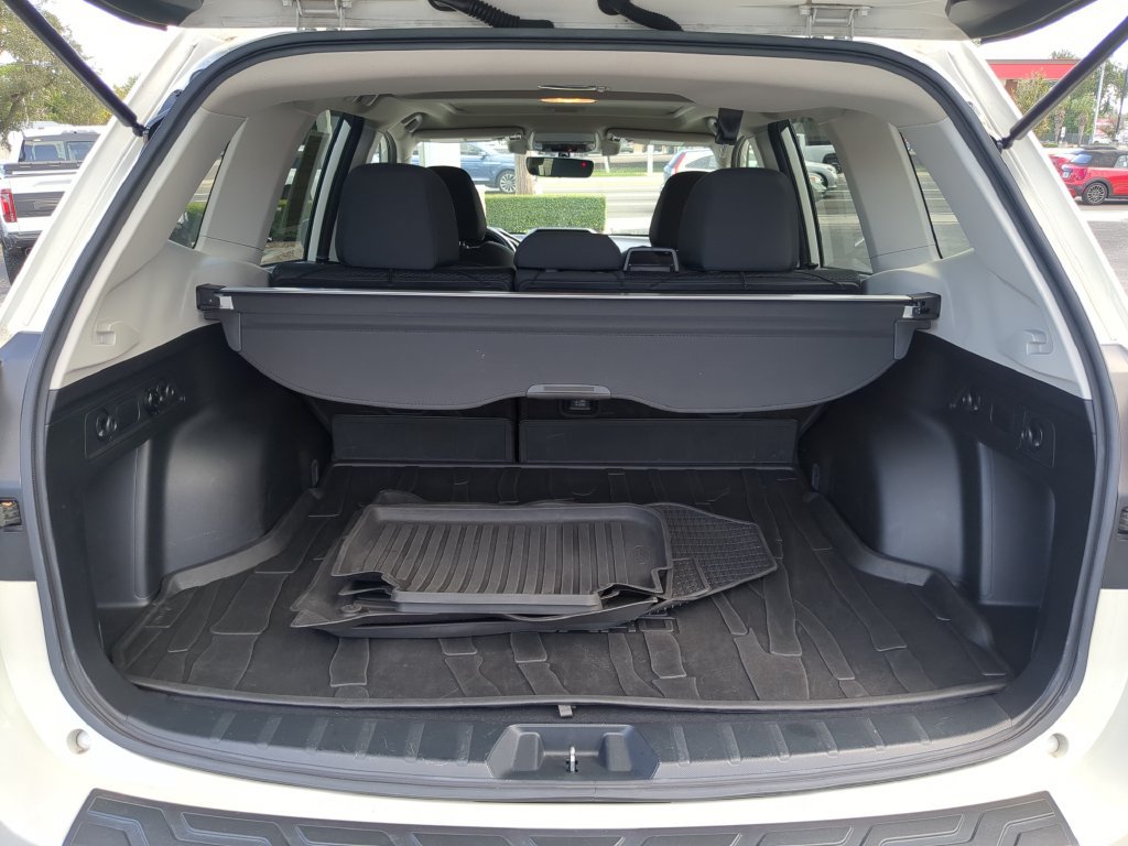Used 2019 Subaru Forester Premium AWD/4WD image 10