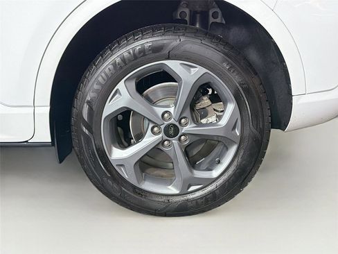 Used 2023 Ford Escape ST-Line image 30