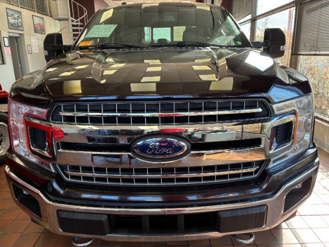 Used 2018 Ford F150 XLT w/ Equipment Group 302A Luxury AWD/4WD image 5