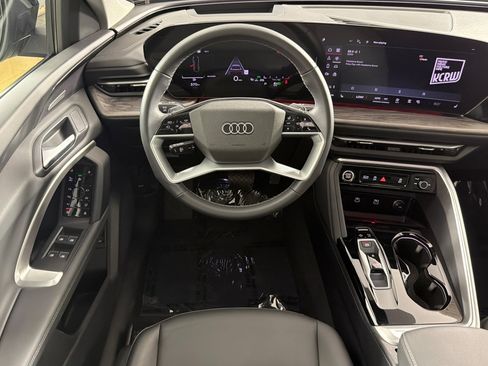 Used 2025 Audi Q5 Premium Plus w/ Premium Plus AWD/4WD image 13