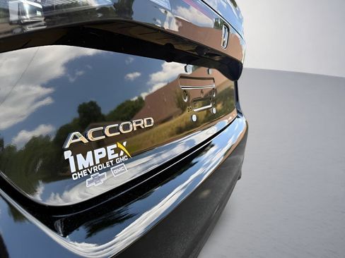 Used 2025 Honda Accord LX image 31
