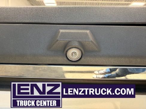 Used 2019 Ford F250 Lariat image 7