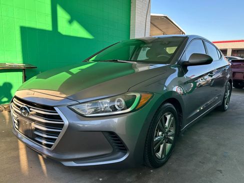 Used 2018 Hyundai Elantra SEL FWD image 1