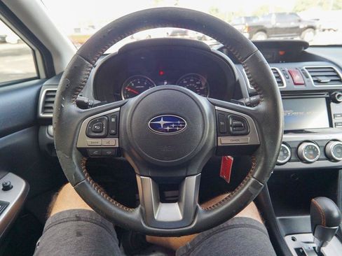 Used 2016 Subaru Crosstrek 2.0i Premium AWD/4WD image 19