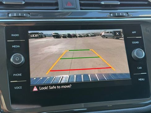 Certified 2023 Volkswagen Tiguan SE image 19