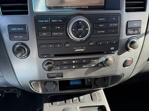 Used 2011 Nissan Armada SL image 12