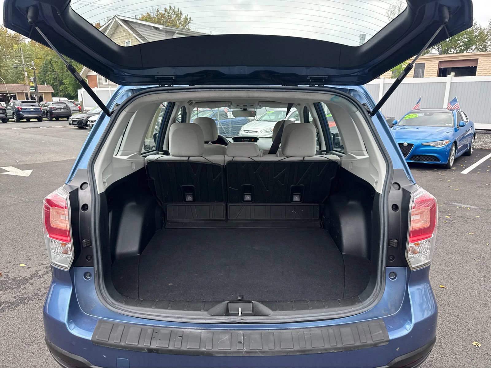 Used 2017 Subaru Forester 2.5i w/ Alloy Wheel Package AWD/4WD image 13