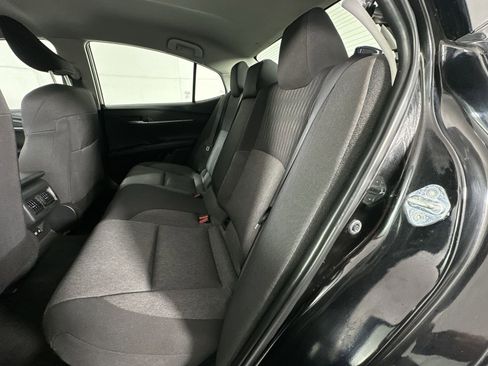 Used 2025 Toyota Camry LE FWD image 21