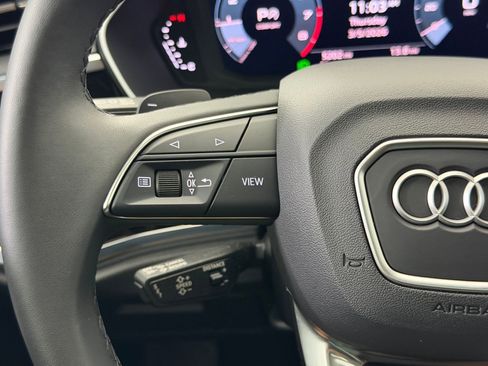 Certified 2025 Audi Q3 2.0T Premium image 19