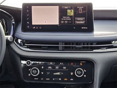 New 2026 INFINITI QX60 Sport image 17