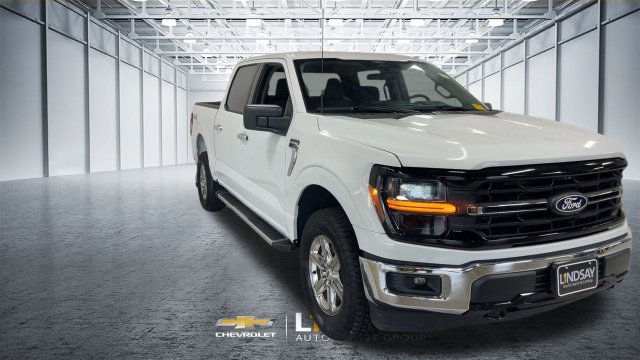 Used 2025 Ford F150 XLT w/ Equipment Group 301A Standard AWD/4WD image 4
