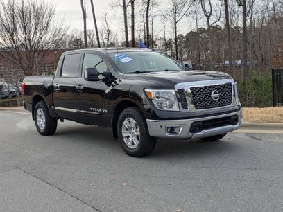 Used 2018 Nissan Titan SV w/ SV Convenience Package