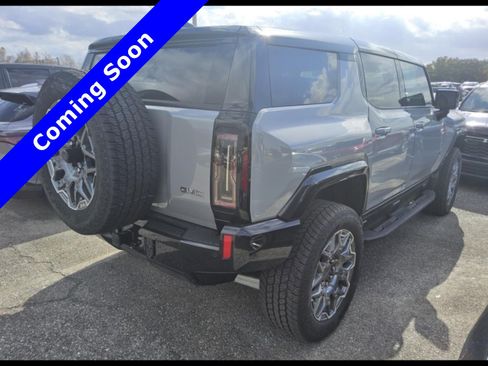 Used 2026 GMC Hummer EV SUV image 3