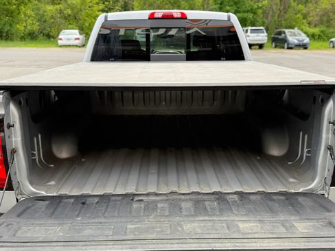 Used 2018 Chevrolet Silverado 1500 LT w/ All Star Edition AWD/4WD image 37
