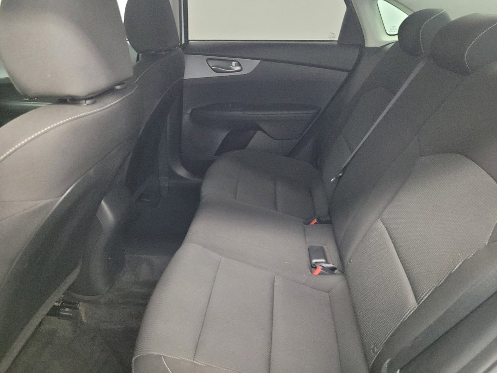 Used 2021 Kia Forte LXS FWD image 18