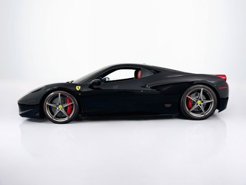 Used 2014 Ferrari 458 Italia Coupe RWD image 8