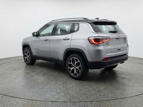 Used 2025 Jeep Compass Limited AWD/4WD image 6