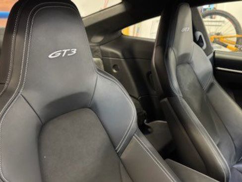 Used 2022 Porsche 911 GT3 image 12