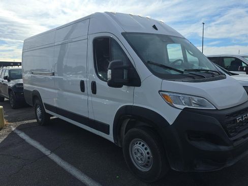 Used 2025 RAM ProMaster 3500 w/ Power Group image 2