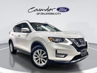 Used 2017 Nissan Rogue SV AWD/4WD video 1