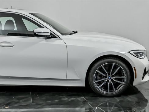 Used 2020 BMW 330i Sedan w/ Premium Package RWD image 12