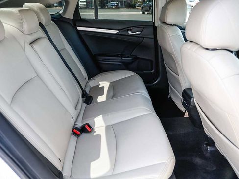Used 2019 Honda Civic Touring image 26