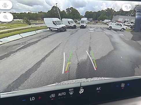 New 2026 Ford Transit 250 148 Medium Roof RWD image 28