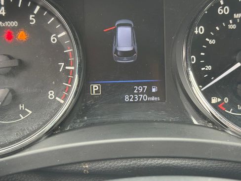 Used 2019 Nissan Rogue SV AWD/4WD image 17