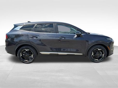 New 2027 Kia Sportage EX FWD image 8