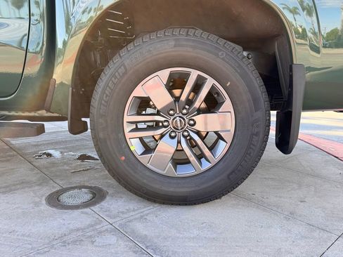 New 2026 Nissan Frontier SV image 8