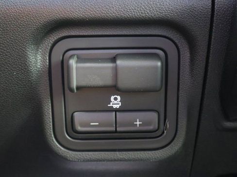 New 2026 GMC Hummer EV SUV AWD/4WD image 32