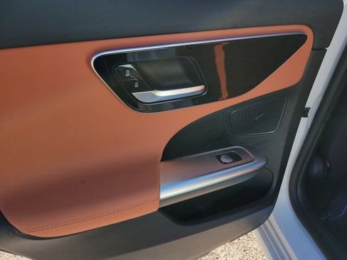 Certified 2025 Mercedes-Benz C 300 Sedan image 11