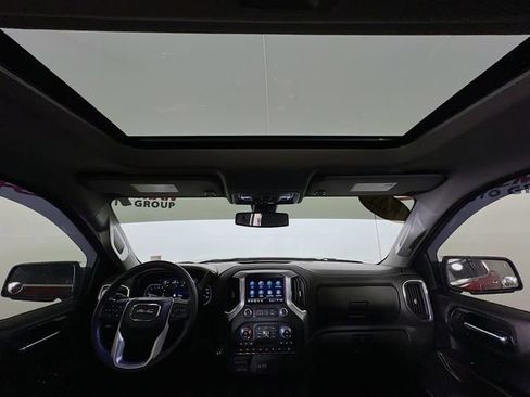 Used 2021 GMC Sierra 1500 SLT w/ SLT Convenience Package AWD/4WD image 25