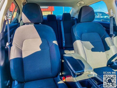 Used 2022 Nissan Sentra S image 29