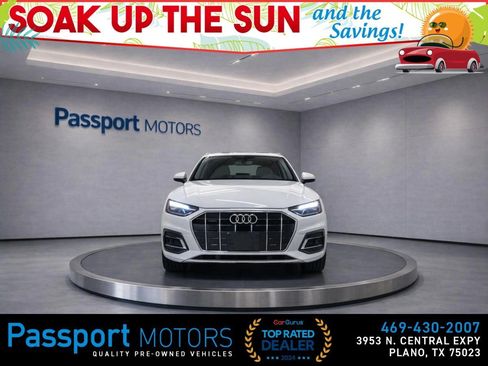 Used 2023 Audi Q5 2.0T Premium w/ Convenience Package AWD/4WD image 2